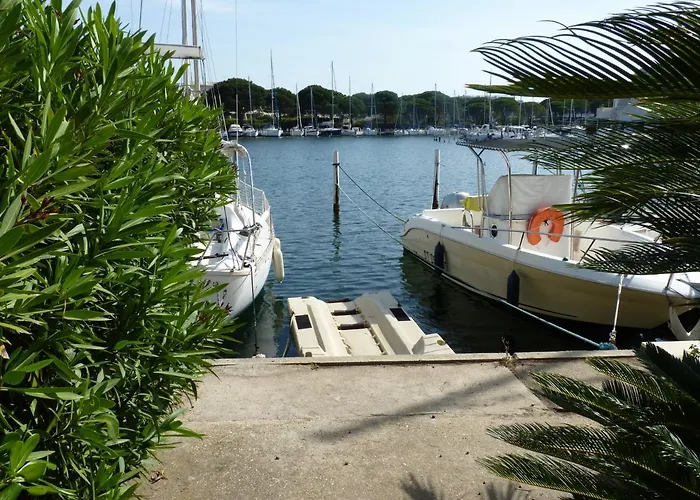 Sol-Y-Days Darse, Superbe Appartement De Type Marina Avec Belle Terrasse Vue Port De Plaisance